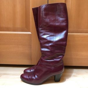 Salvatore Ferragamo leather boots